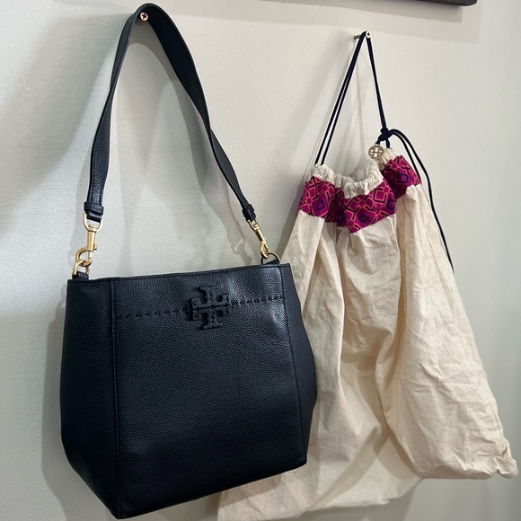Pebbled leather, with hand-sewn pick stitching, Tory Burch McGraw Hobo handbag. - Picture 1 of 4